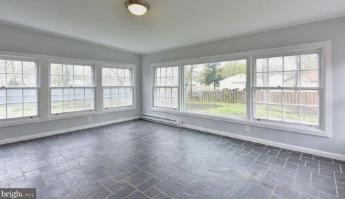 8804 Falkstone Ln, Alexandria VA 22309-4007 exterior