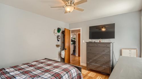 9539 Hamlin Ave, Chicago IL 60655-4013 exterior