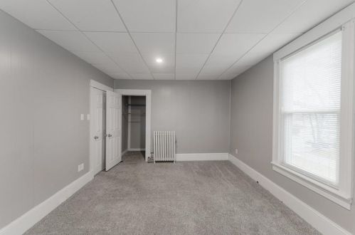 154 Grv St, Woonsocket RI 02895-5305 exterior