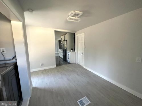 99 Elfreth Rd, Huntingdon Valley PA  19006-1210 exterior