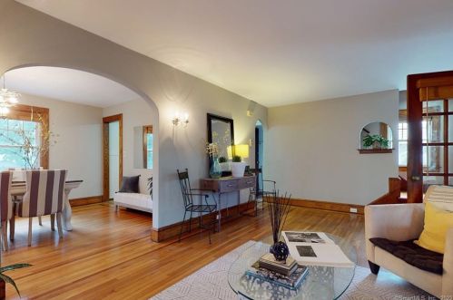 49 Clinton Ave, Norwalk CT 06854-1501 exterior