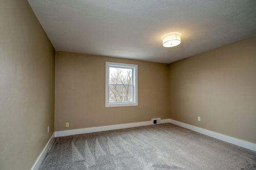 119 Columbia Dr, Pittsburgh PA  15236-4428 exterior