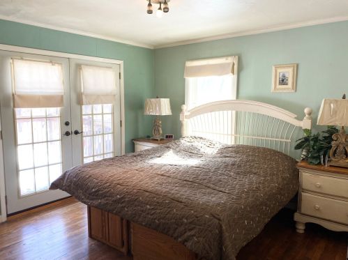 554 Fremont St, Bull Valley IL 60098-3905 exterior