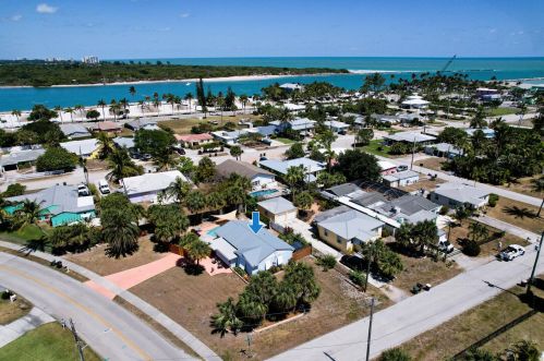 206 Fernandina St, Fort Pierce FL  34949-3534 exterior