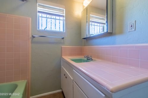 3556 Christmas Pl, Tucson AZ  85716-1230 exterior