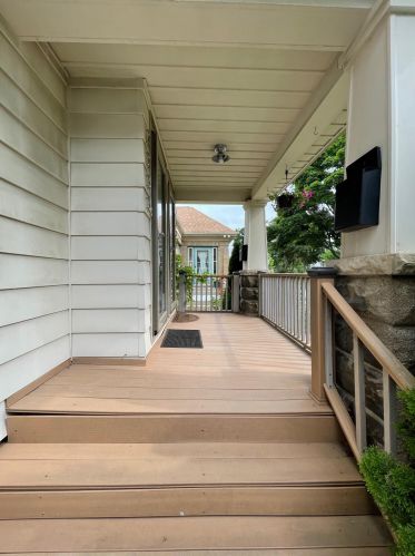 2233 72nd St, Milwaukee WI  53213-1807 exterior