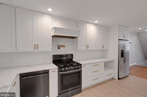 2634 17th St, Philadelphia PA  19132-3929 exterior