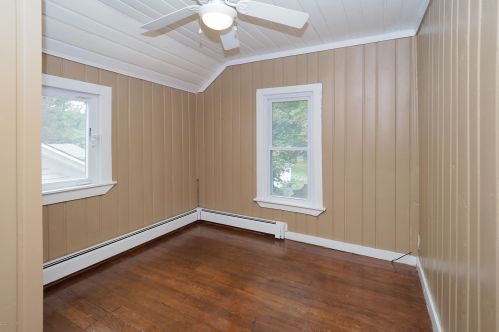 1820 Oakland Dr, Kalamazoo MI 49008-1805 exterior