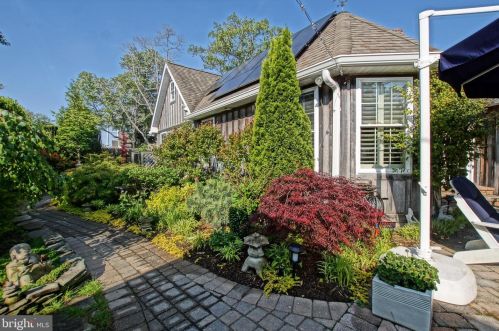 300 Gills Nck Rd, Lewes DE 19958-1425 exterior