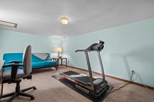 8721 Eulalie Ave, Saint Louis MO 63144-2002 exterior