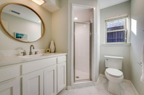 9672 Atherton Dr, Dallas TX 75243-6135 exterior