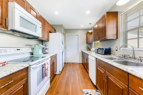 2785 14 Ave, Naples FL 34120-5591 exterior