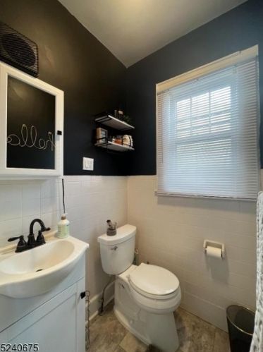 147 Paine Ave, Irvington NJ  07111-2905 exterior