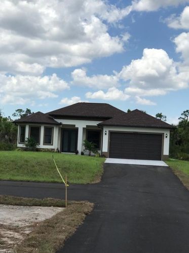 2410 20th Ave, Naples, FL 34120-0055