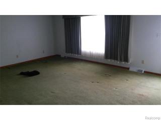 23312 Duprey St, Macomb Township, MI 48042-5310