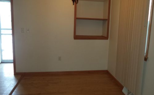 8128 Clovernook St, Milwaukee WI 53223-5541 exterior