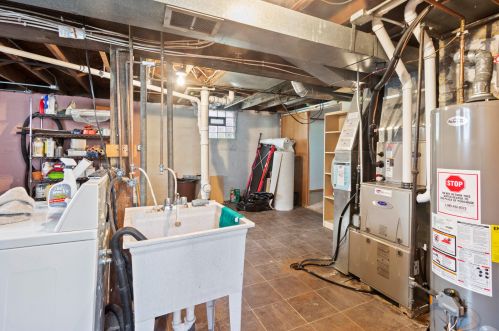 2211 69, Milwaukee WI 53219-2906 exterior