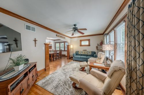 2028 83rd St, Milwaukee WI  53213-1606 exterior