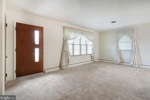 4125 Grandview Rd, Hanover PA 17331-9753 exterior