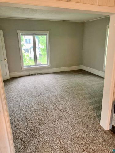 318 58 Ave, Duluth MN 55807-2514 exterior