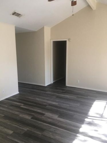 317 Craigmont Dr, Austin TX  78745-4402 exterior