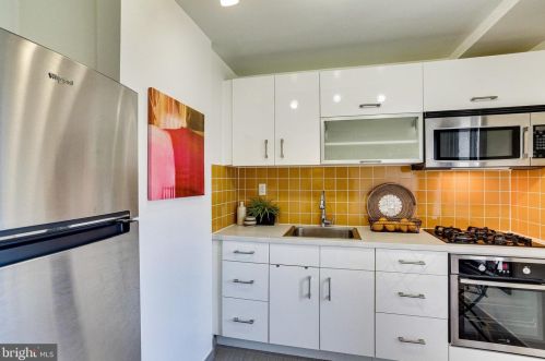 1440 N St, Washington DC  20005-2803 exterior