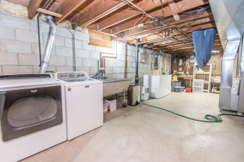 3333 Knl Blvd, Milwaukee WI 53222-3362 exterior