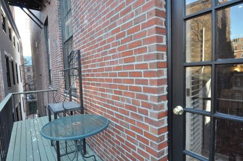 45 Mount Vernon St, Boston MA  exterior