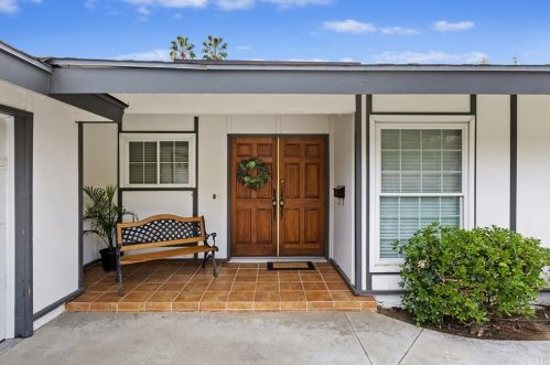 712 Spruce St, Riverside CA 92507-3043 exterior