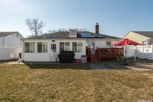 877 Edwards Blvd, Valley Stream NY exterior