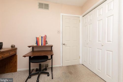 1110 Gregg St, Philadelphia PA 19115-4283 exterior