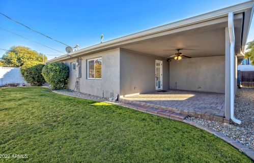 4534 Devonshire Ave, Phoenix AZ 85033-8236 exterior