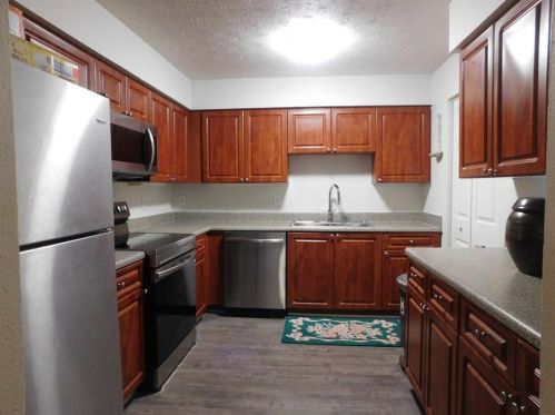 1819 Barrow Way, Duluth GA 30096-2679 exterior