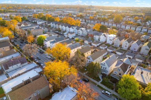 2140 Laramie Ave, Chicago IL 60639-3103 exterior