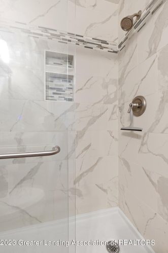 5874 Okemos Rd, Haslett MI 48840-9562 exterior