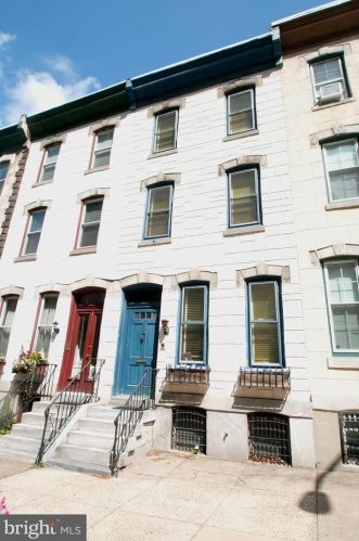 2437 Fairmount Ave, Philadelphia, PA 19130-2517