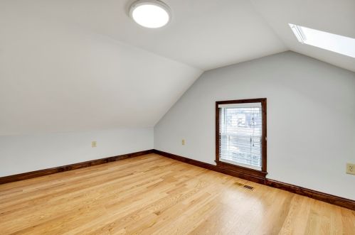 78 Hbr Vw St, Boston MA exterior