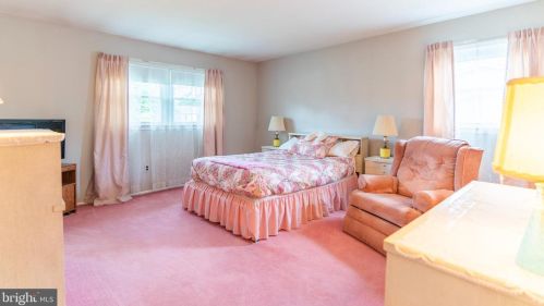 342 George Dye Rd, Trenton NJ 08691-3311 exterior