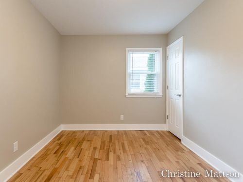 1970 Philo Ave, Meskegon MI  49441-1463 exterior