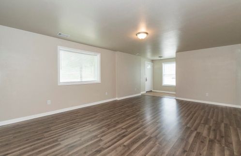 837 Walnut St, Kalamazoo MI  49001-2545 exterior