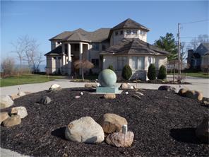 33050 Lake Rd, Avon Lake OH  44012-1350 exterior