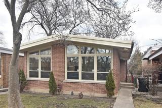 5841 Jersey Ave, Chicago IL  60659-3617 exterior