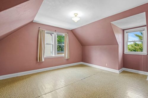 5852 Sherman Blvd, Milwaukee WI 53209-3900 exterior