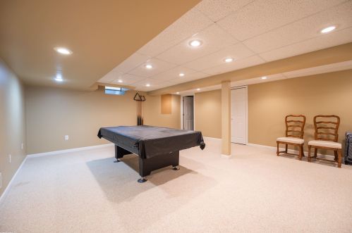 21462 Marina Cir, Macomb Township MI  48044-1323 exterior