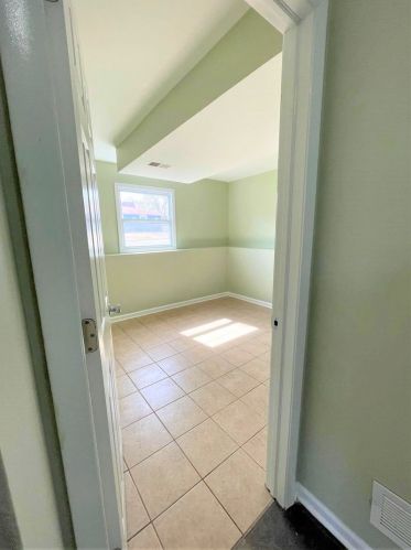 200 Metropolitan Ave, Waukegan IL 60085-1408 exterior