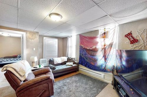 3201 Niagara St, Pittsburgh PA exterior