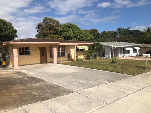 391 2nd St, Boca Raton FL  33432-4003 exterior