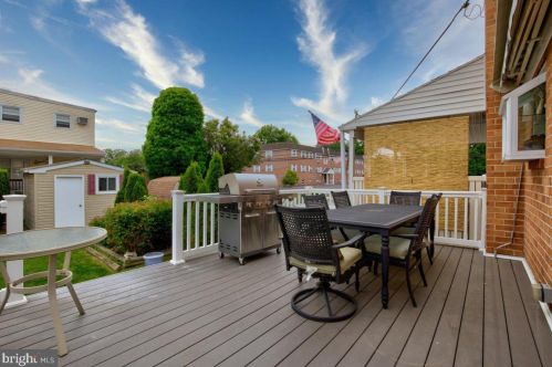 4 Lawnton Ter, Manor PA 19036-1110 exterior