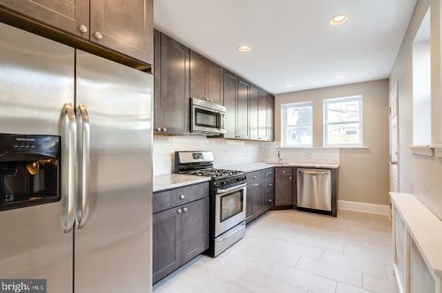 521 Mckean St, Philadelphia PA  19148-2530 exterior