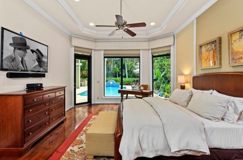 717 4 St, Boca Raton FL 33432-4107 exterior